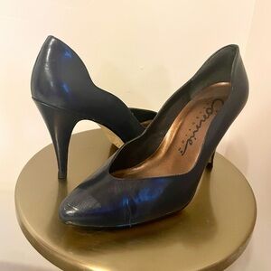 Navy Blue 👠 Brazil Made Leather Connie Brand Copper Sole 6.5 Scallop Detail